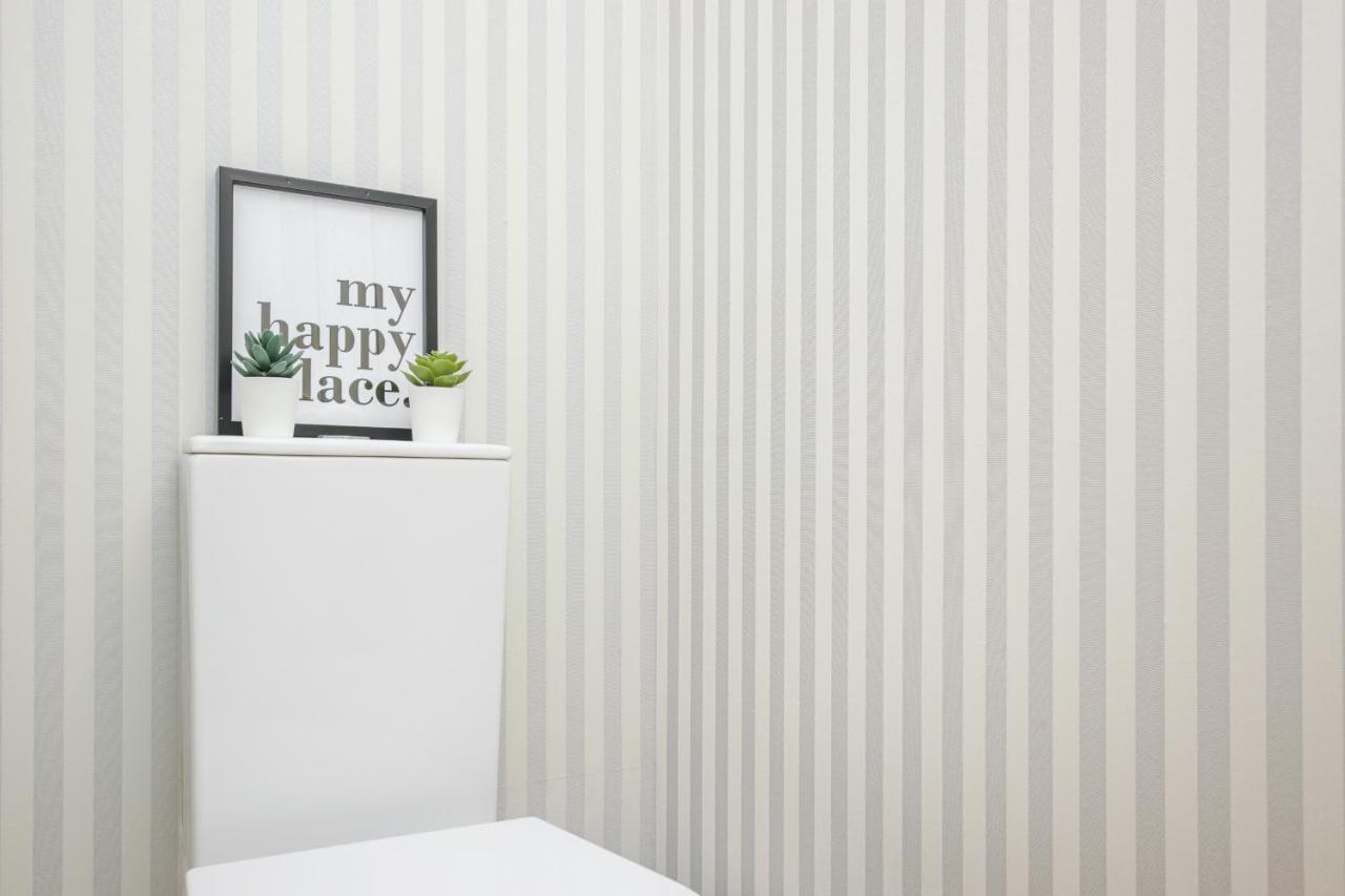 Golden Cage Chiado - Charm Historic And Cozy Apartment ลิสบอน ภายนอก รูปภาพ